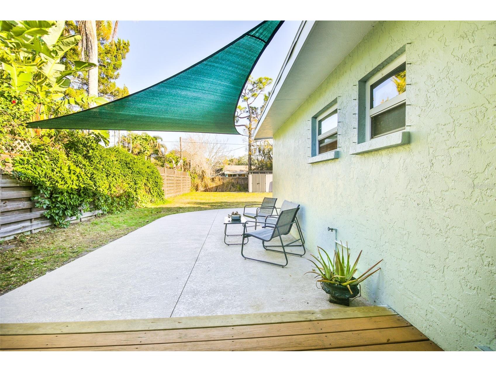 2181 Hyde Park Street Sarasota FL 34239 A4687745 image16