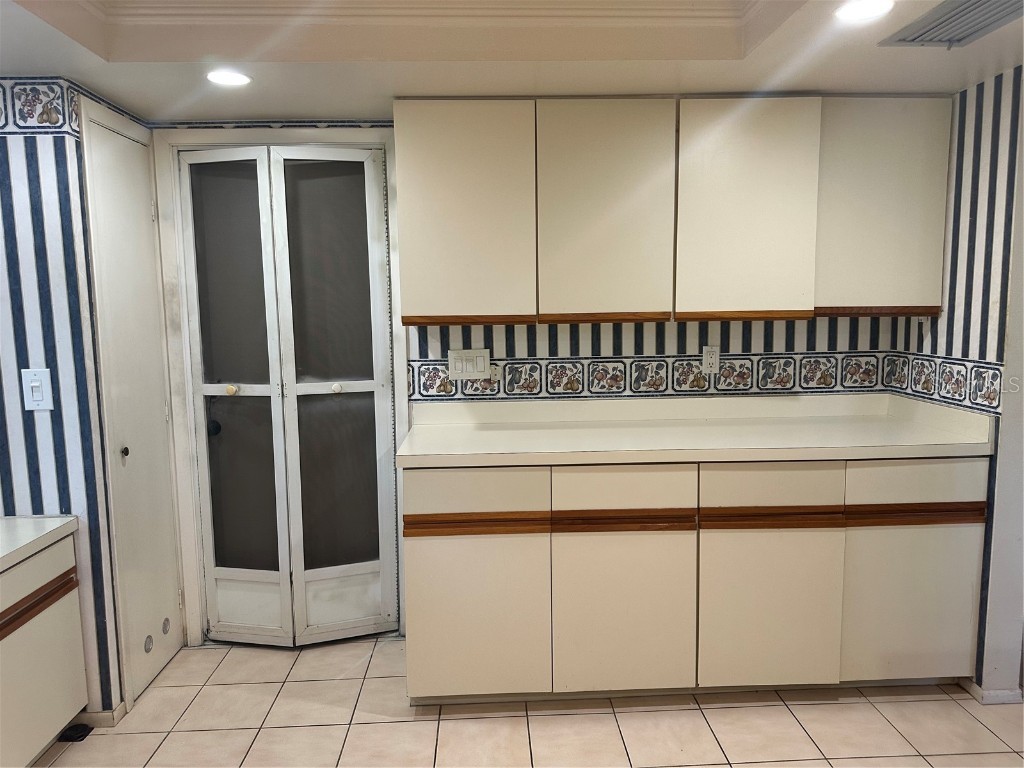 2181 Pine Gardens Trail Sarasota FL 34231 A4651700 image6