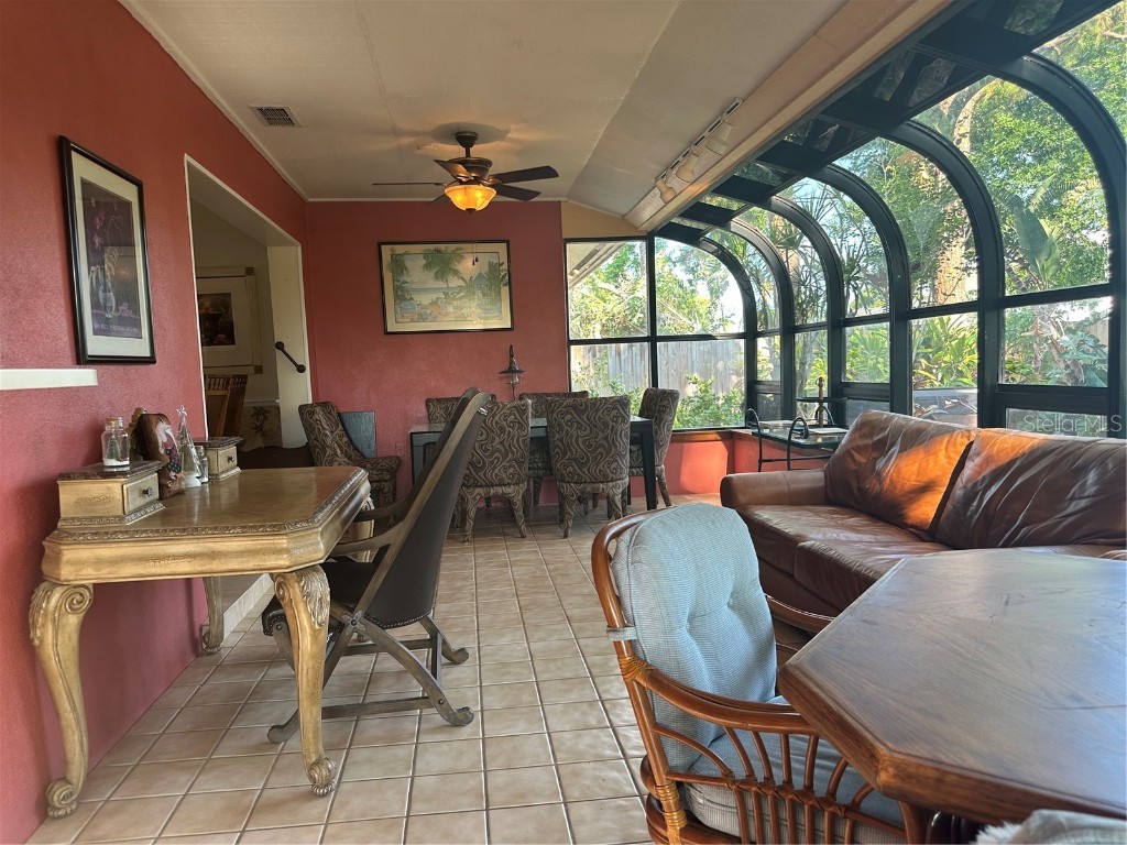 2181 Pine Gardens Trail Sarasota FL 34231 A4651700 image8