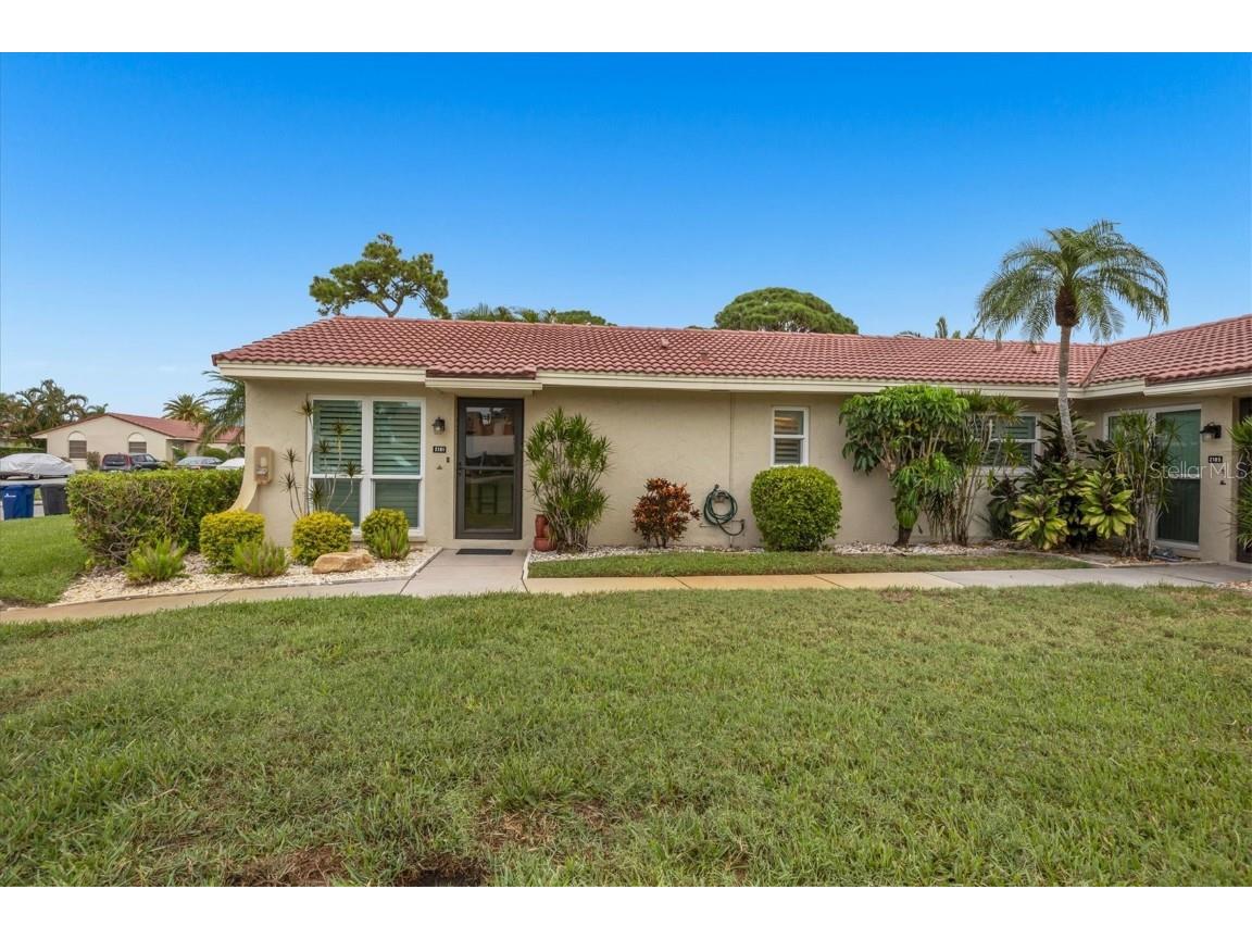2181 Pueblo Circle #V-21 Sarasota FL 34231 A4607449 image1