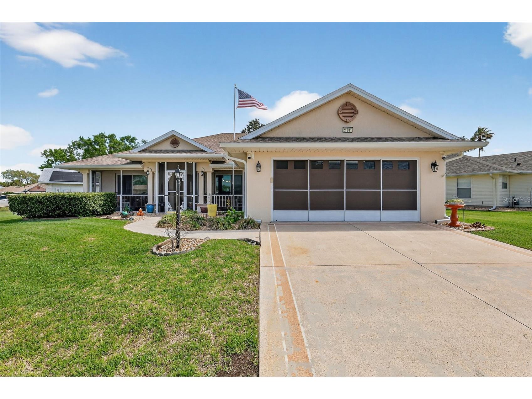 21811 King Henry Avenue Leesburg FL 34748 G5109896 image1