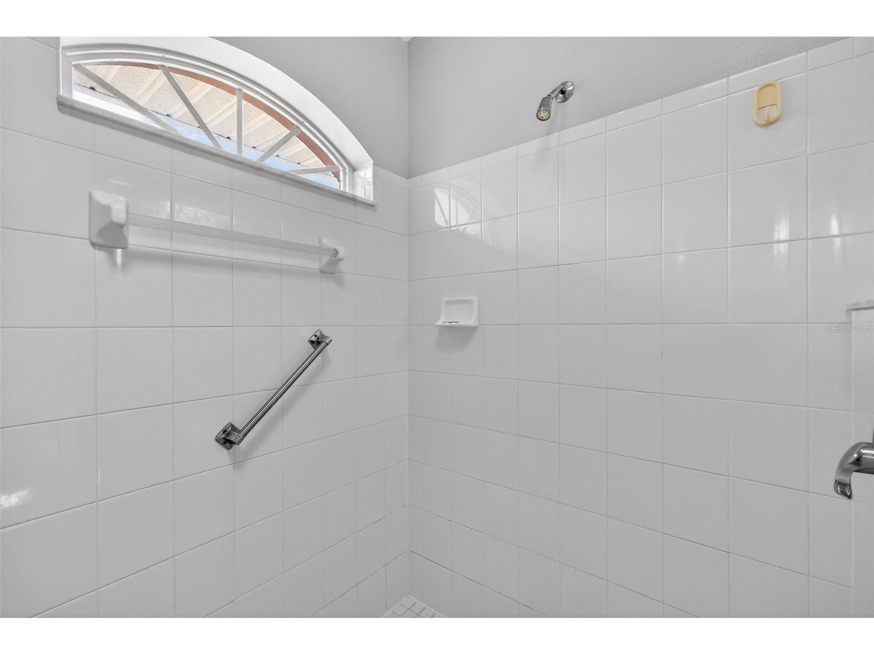 21811 King Henry Avenue Leesburg FL 34748 G5109896 image36