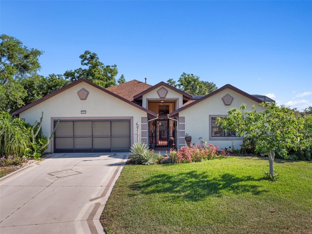 21815 Tartan Street Leesburg FL 34748 G5095978 image1