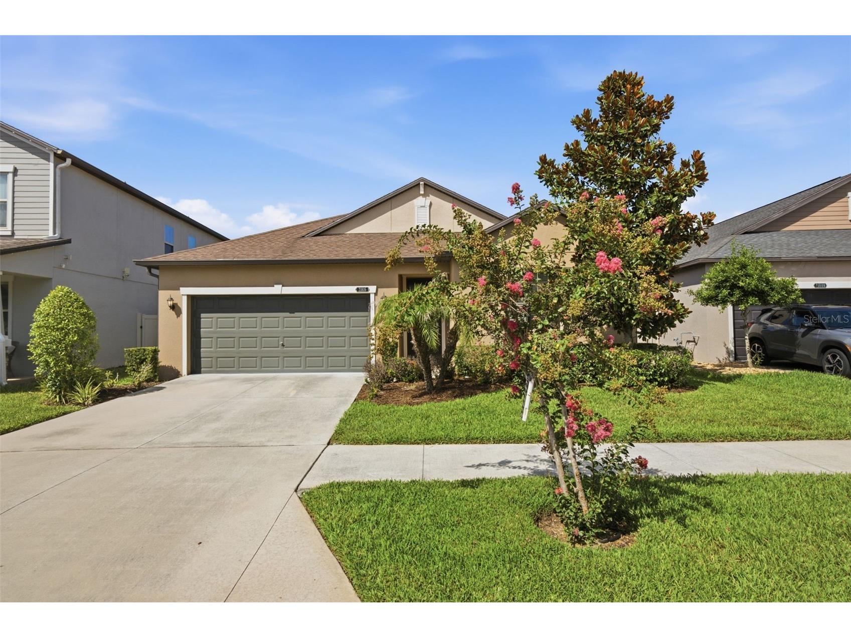 21816 Crest Meadow Drive Land O Lakes FL 34637 TB8524532 image1