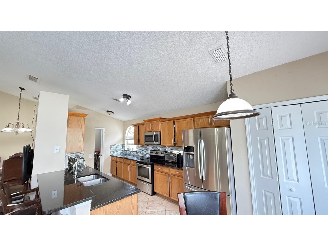 2182 Mallard Creek Circle Kissimmee FL 34743 S5134463 image4