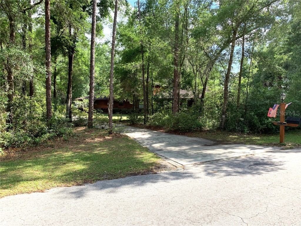 21820 SW 87th Loop Dunnellon FL 34431 - SECTION SIXTEEN LAKE OM658361 image1
