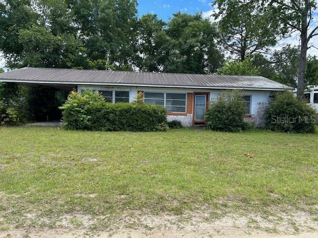 21828 Virginia Drive Astor FL 32102 V4935842 image1