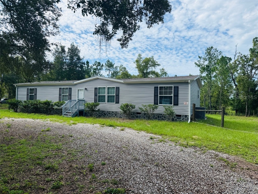 21830 SE 66th Street Morriston FL 32668 W7877526 image1