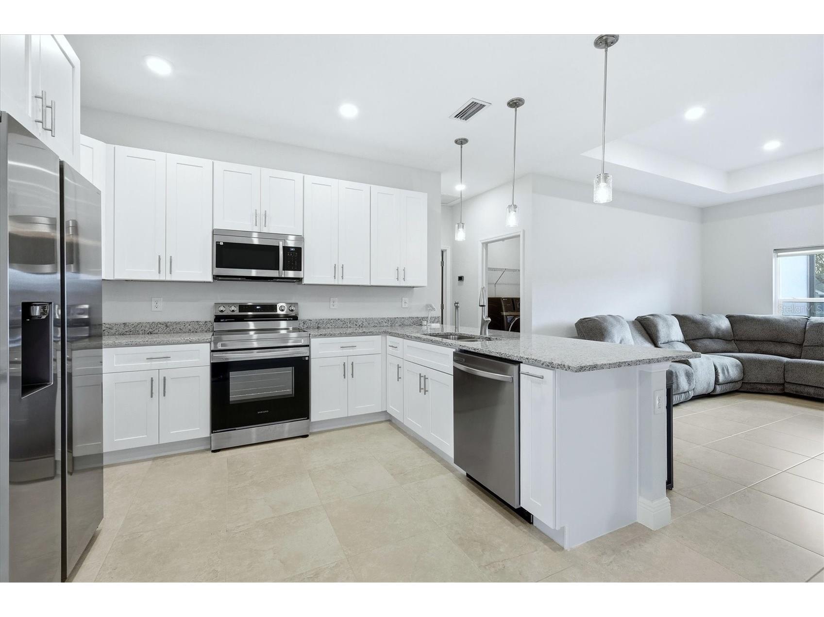 2184 Alliance Avenue North Port FL 34286 C7522097 image14