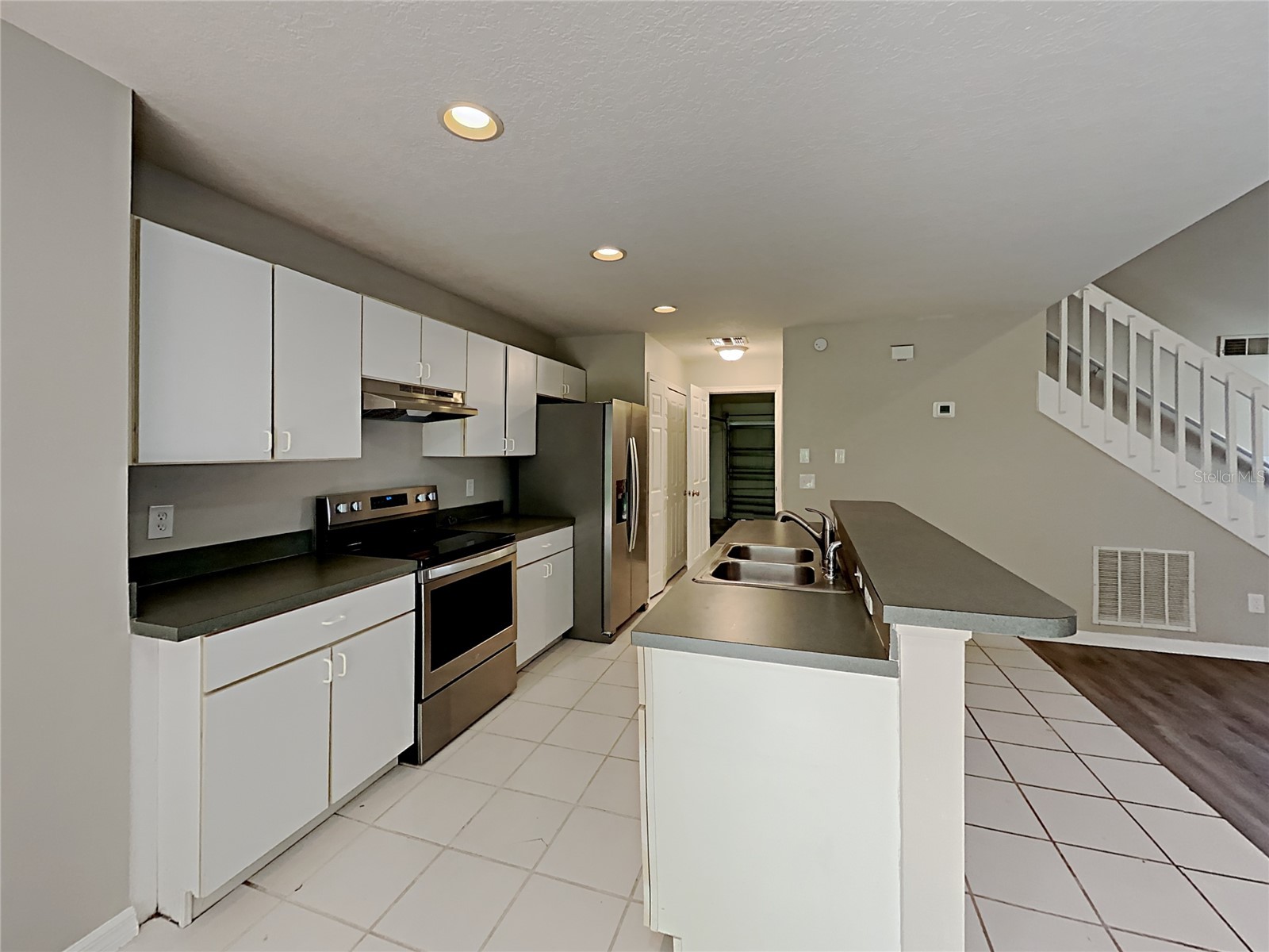 2184 Heathwood Circle Orlando FL 32828 C7526491 image8