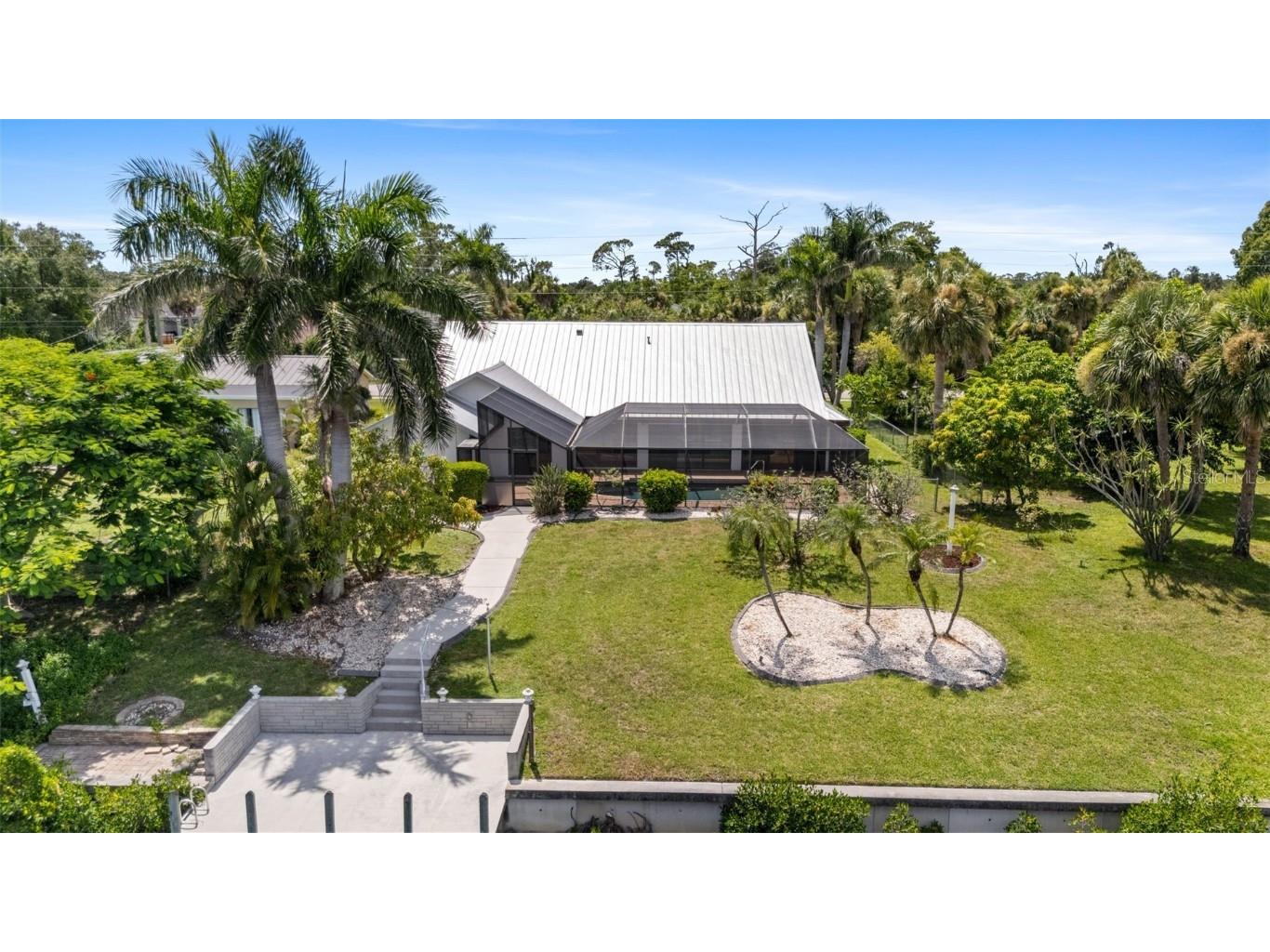 2184 Pellam Boulevard Port Charlotte FL 33948 - PELLAM WATERWAY C7513229 image1