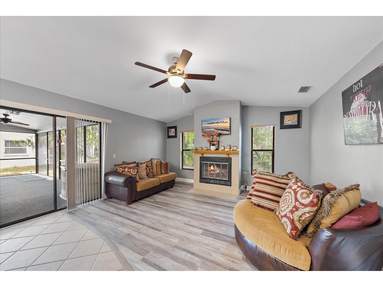 2185 Cork Oak Street E Sarasota FL 34232 R4910883 image6