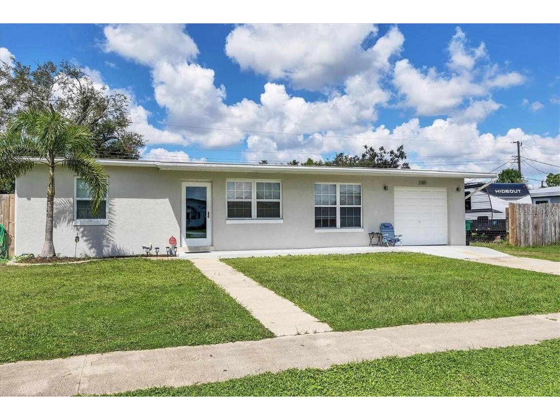 2185 Ednor Street Port Charlotte FL 33952 C7485601 image1