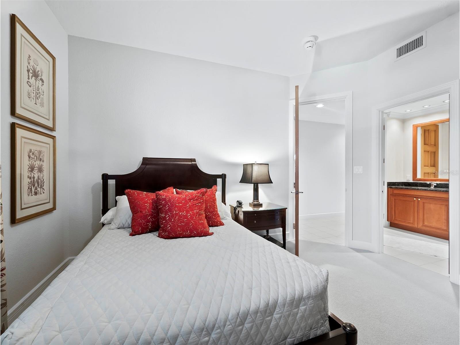2185 Gulf Of Mexico Drive #212 Longboat Key FL 34228 - GULF OF AMERICA A4694656 image27