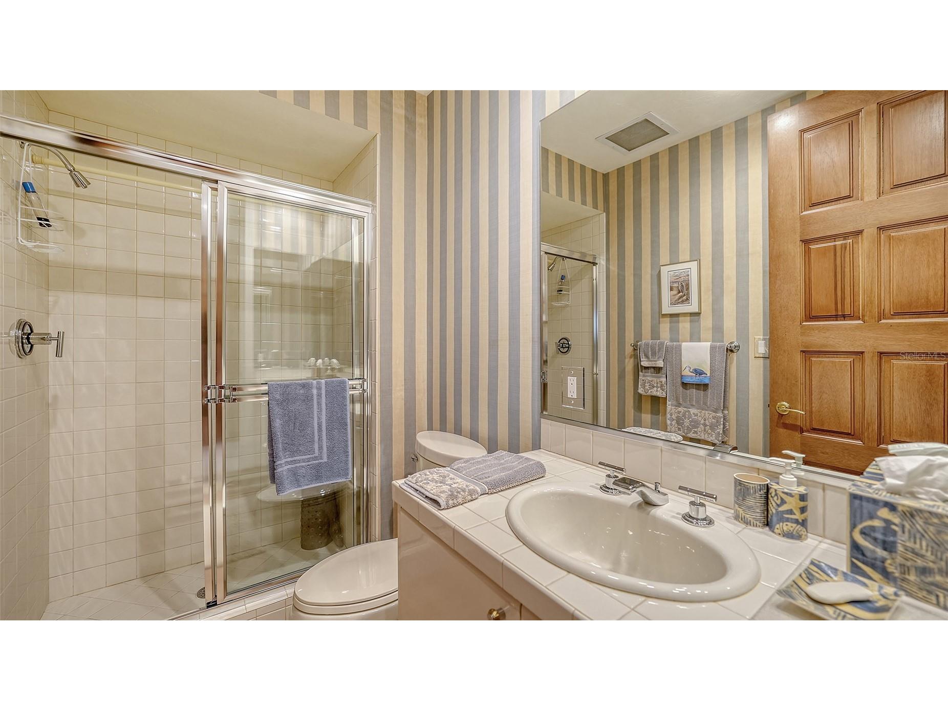 2185 Gulf Of Mexico Drive #223 Longboat Key FL 34228 - GULF OF MEXICO A4685872 image22