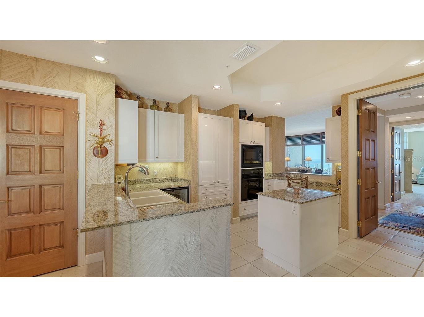 2185 Gulf Of Mexico Drive #243 Longboat Key FL 34228 - GULF OF MEXICO A4651046 image15