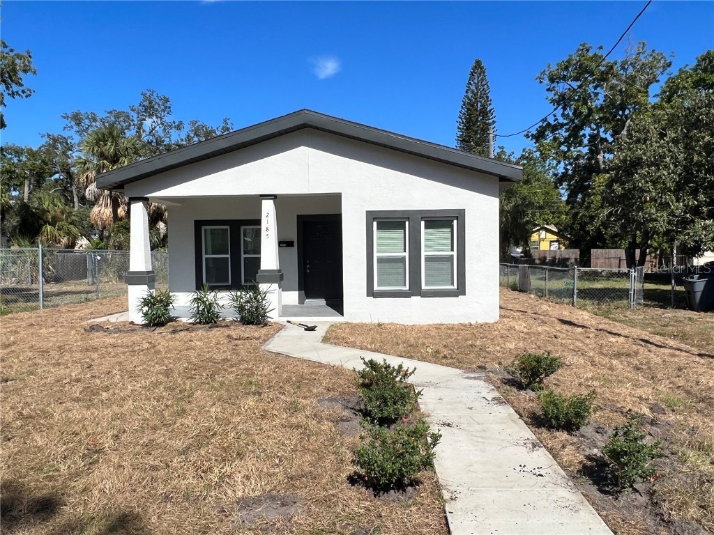 2185 Queensboro Avenue S Saint Petersburg FL 33712 U8204782 image1