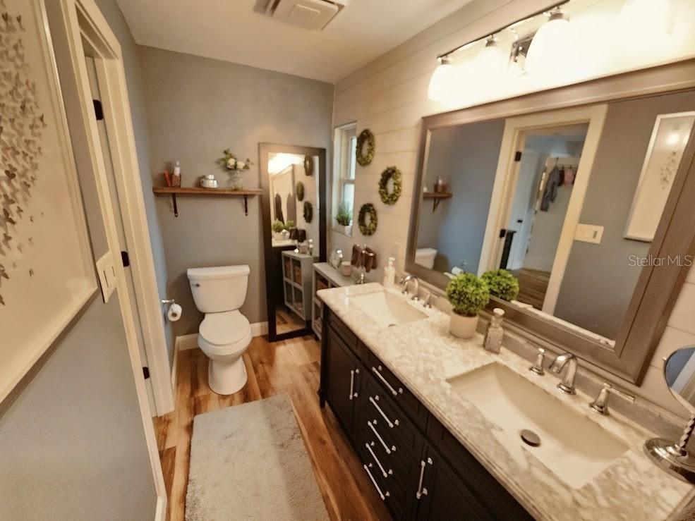 2186 Oak Grove Drive Clearwater FL 33764 TB8507622 image30
