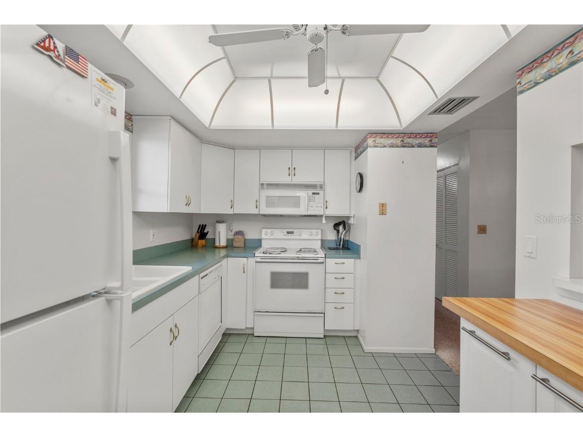 2187 Corinne Court S #C Saint Petersburg FL 33712 TB8416114 image16