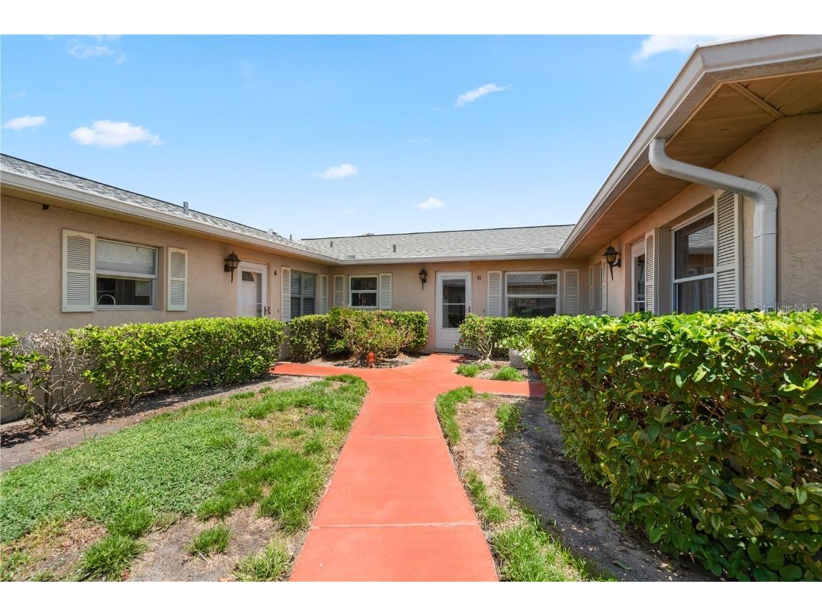 2187 Corinne Court S #C Saint Petersburg FL 33712 TB8416114 image26