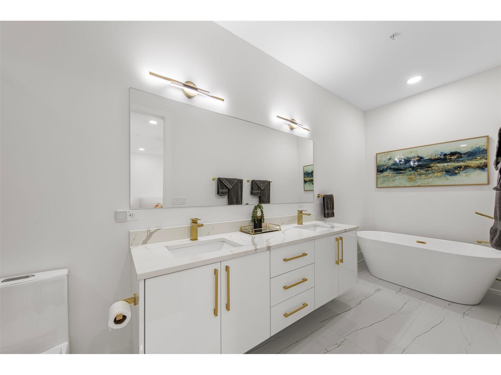 2187 Main Street Sarasota FL 34237 C7522020 image33