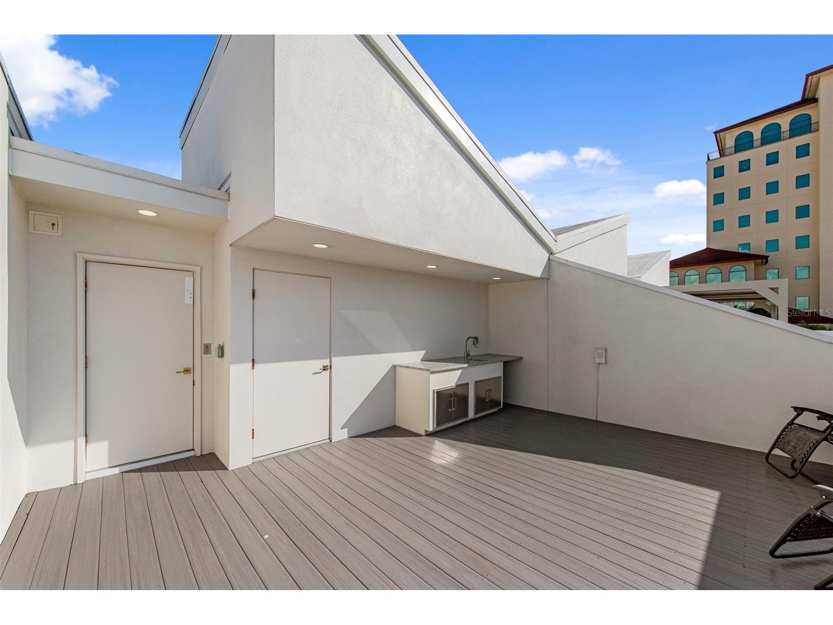 2187 Main Street Sarasota FL 34237 C7522020 image38