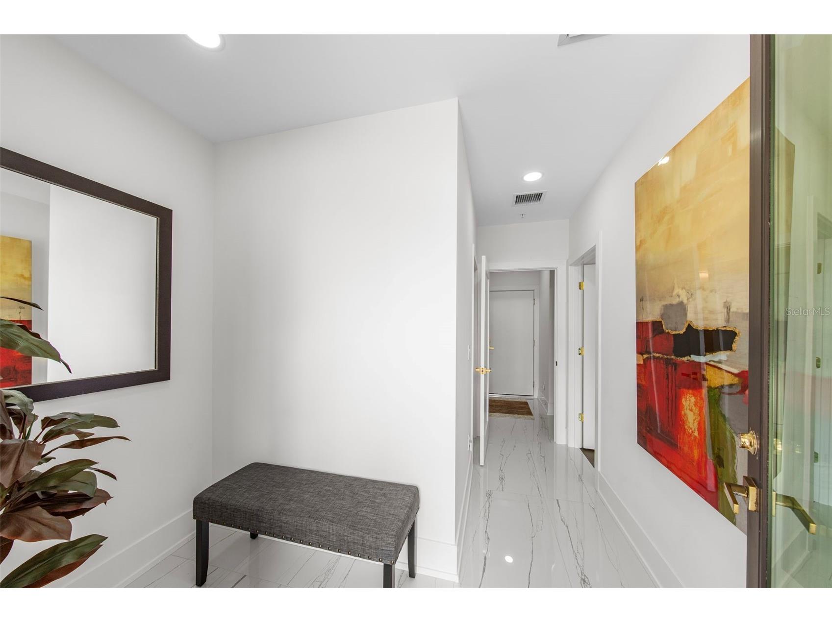 2187 Main Street Sarasota FL 34237 C7522020 image7