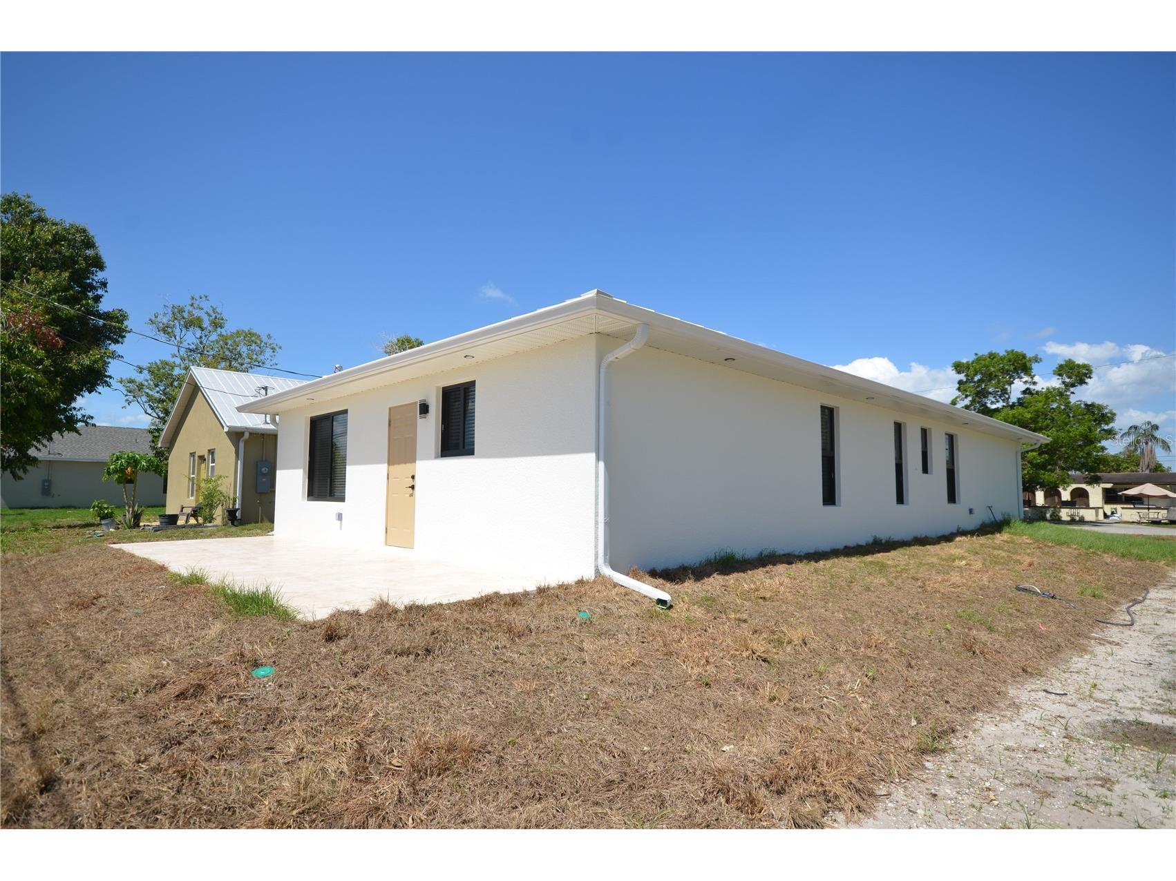 2188 Barker Boulevard Fort Myers FL 33916 O6403276 image5