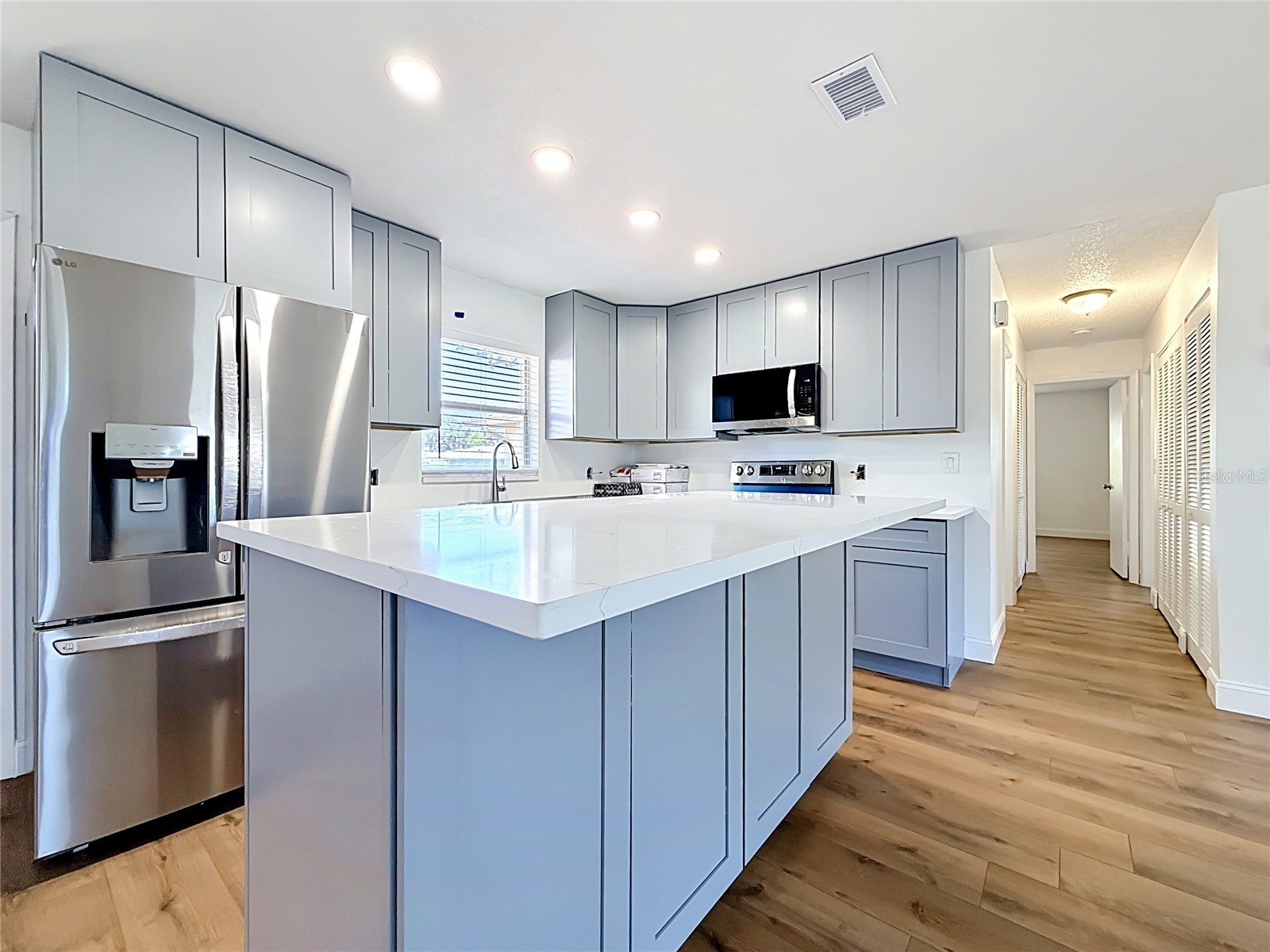 2188 Corinne Court S #A Saint Petersburg FL 33712 A4693469 image8