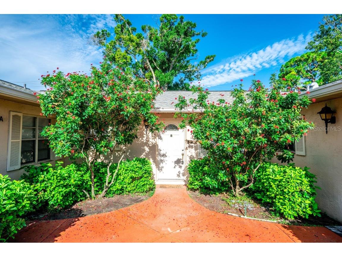 2188 Corinne Court S #B Saint Petersburg FL 33712 T3468374 image1