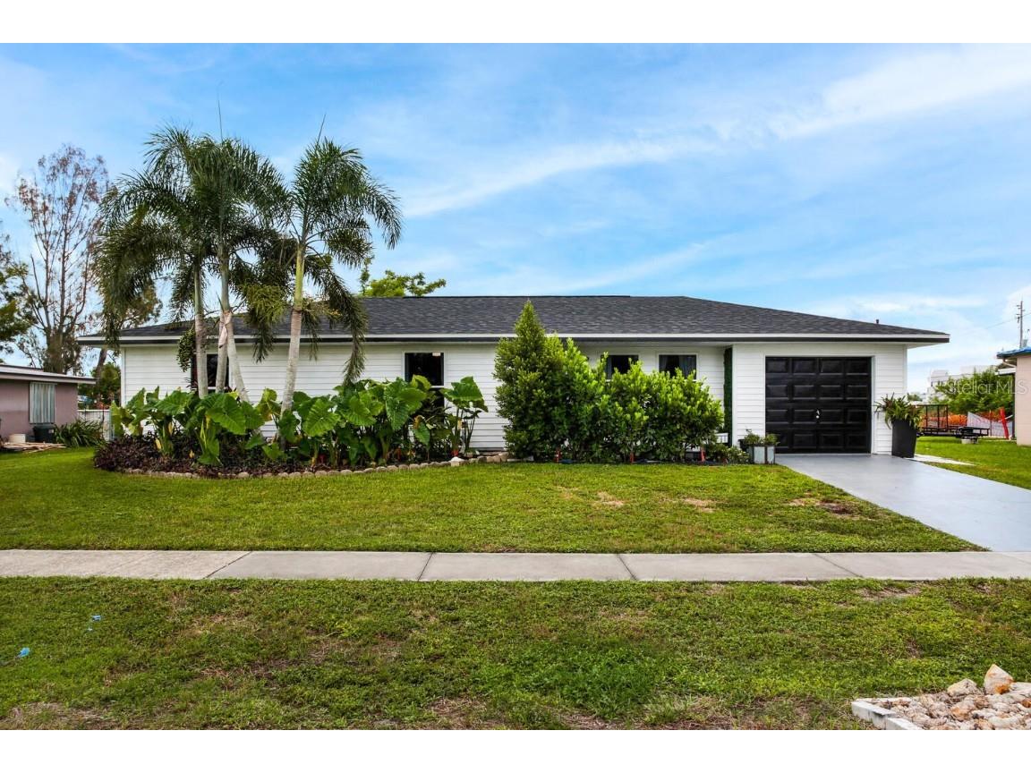 21883 Catherine Avenue Port Charlotte FL 33952 C7480574 image1