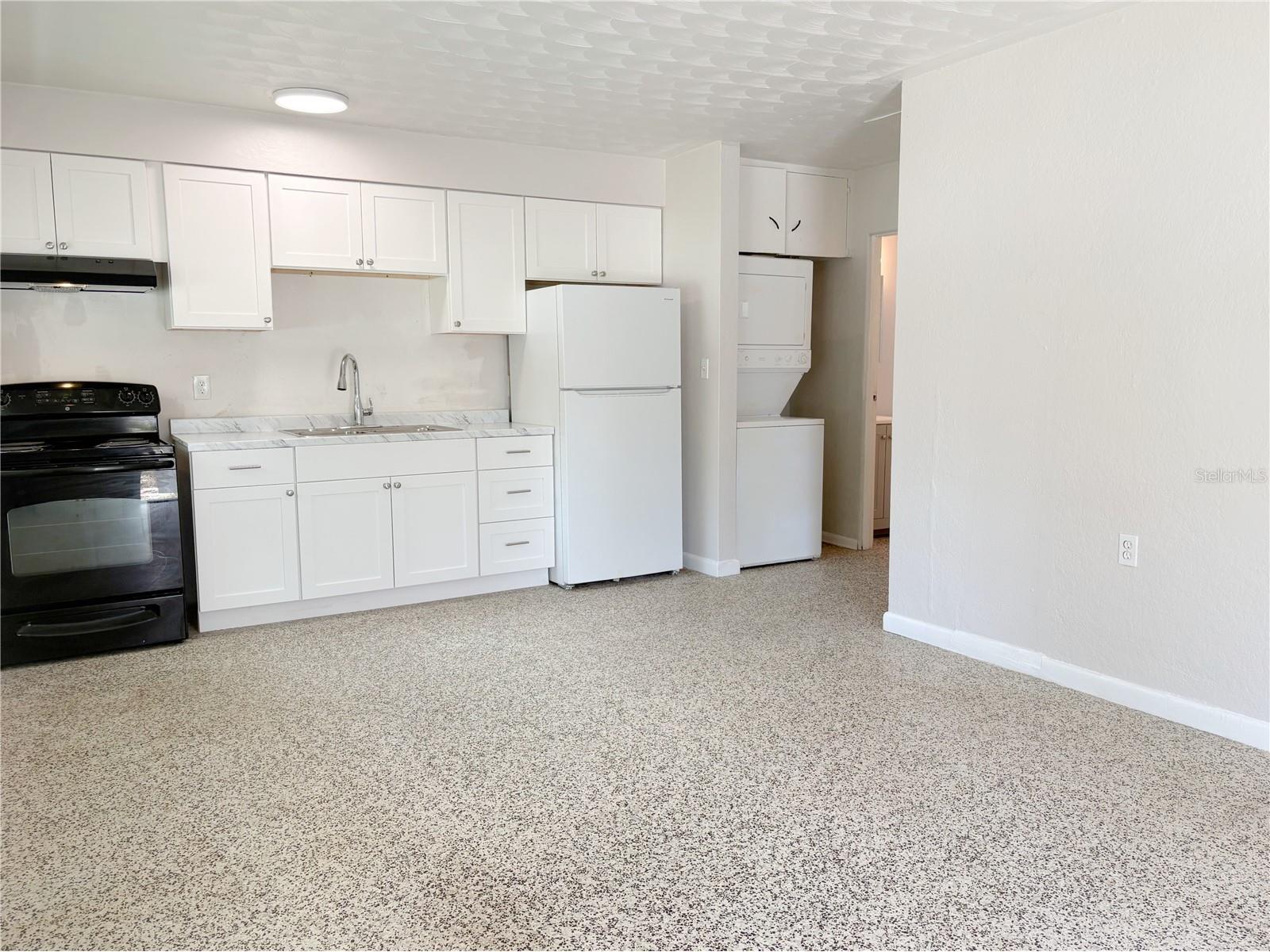 219 21st Street E #B Bradenton FL 34208 A4699239 image4