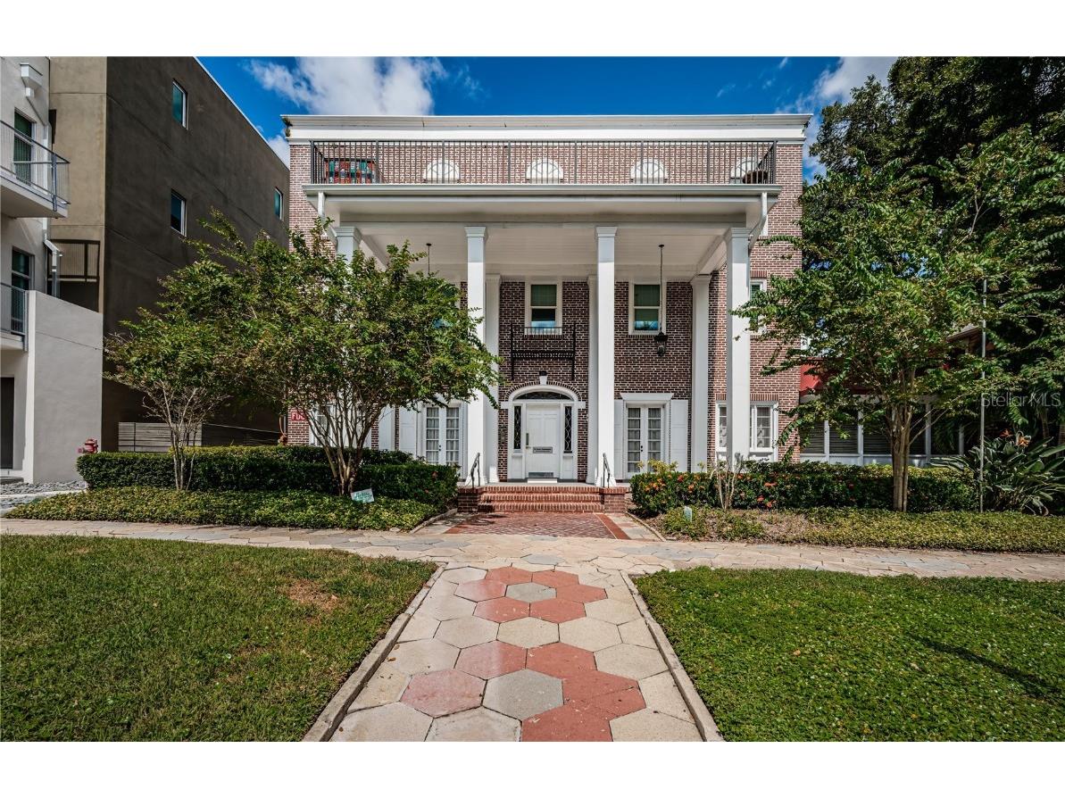 219 4th Avenue N #105 Saint Petersburg FL 33701 TB8309794 image1