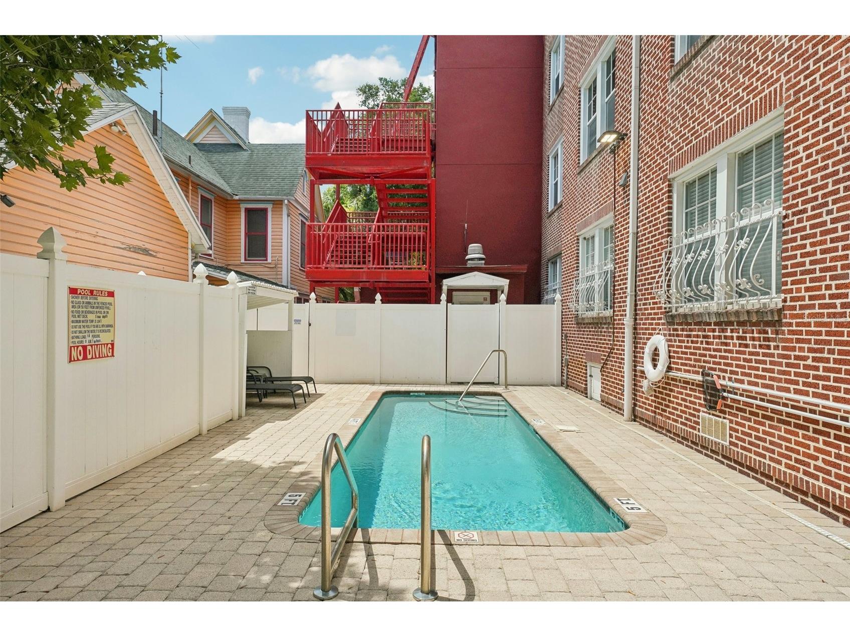 219 4th Avenue N #201 Saint Petersburg FL 33701 TB8508722 image36