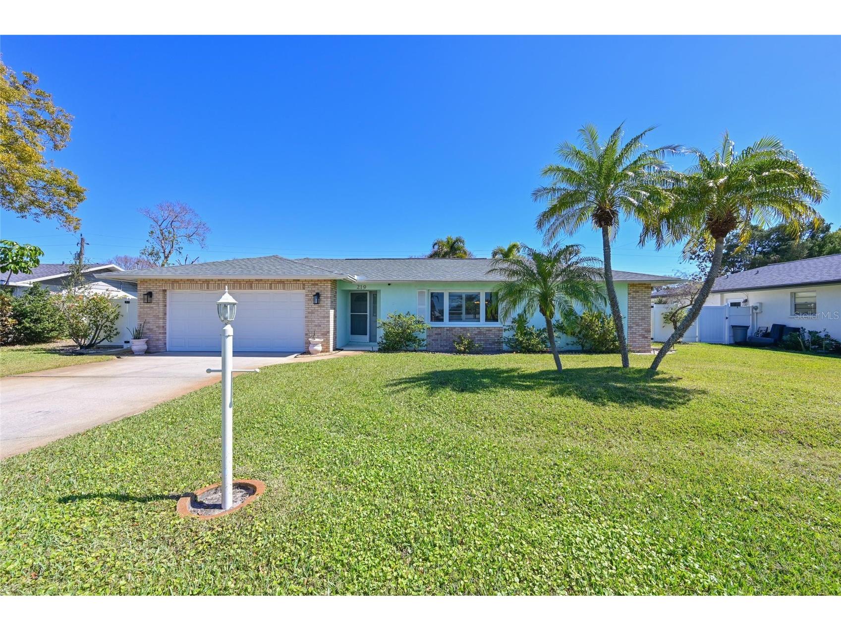 219 57th Street Court W Bradenton FL 34209 A4684447 image1