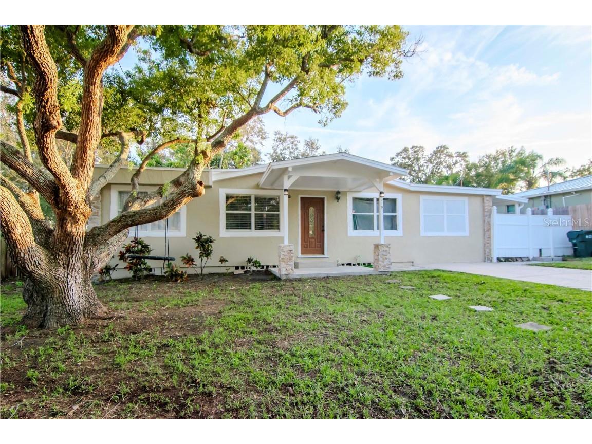 219 6th Avenue SW Largo FL 33770 U8255266 image1