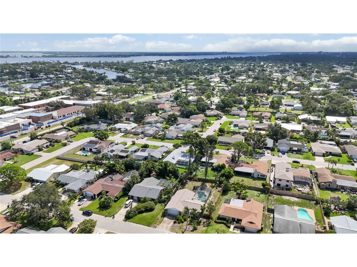 219 70th Street NW Bradenton FL 34209 A4661190 image33