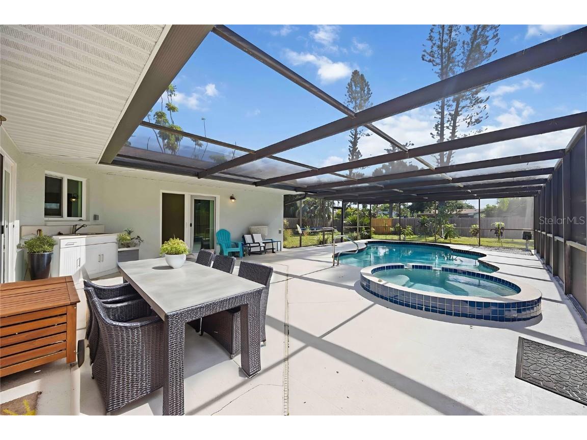 219 70th Street NW Bradenton FL 34209 A4661190 image4