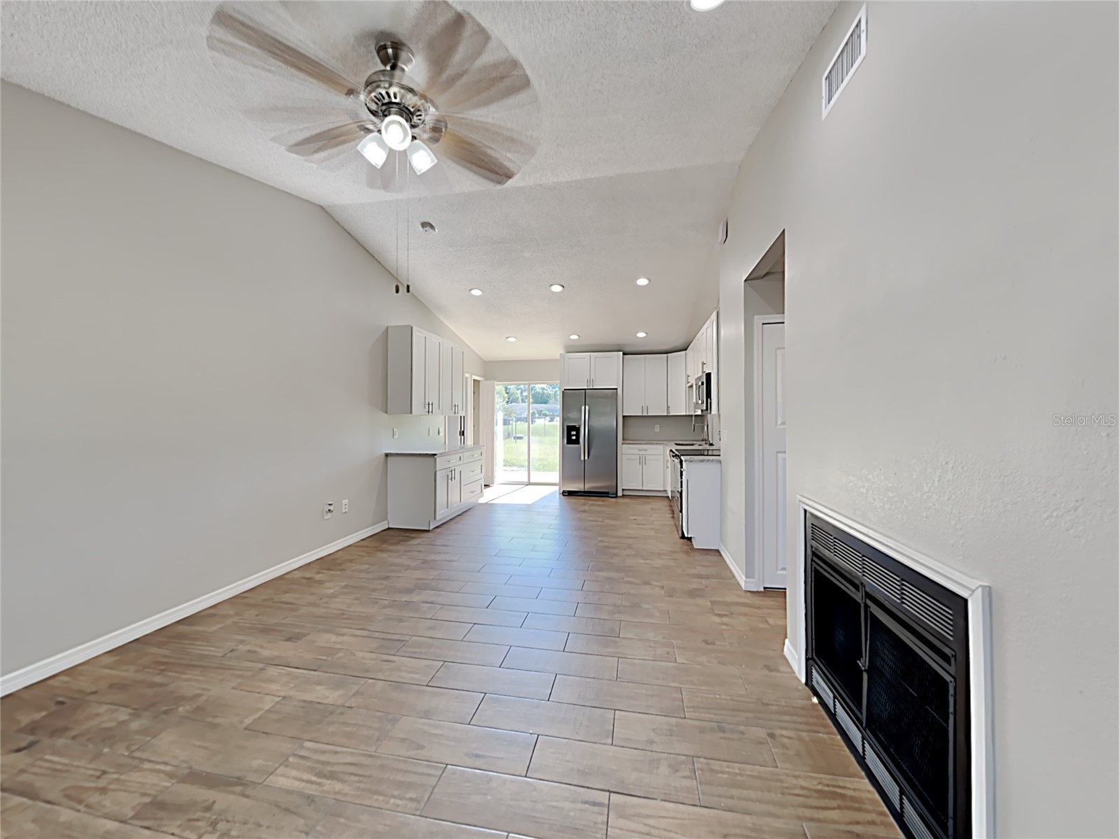 219 Ashbourne Drive Orlando FL 32835 TB8518359 image3