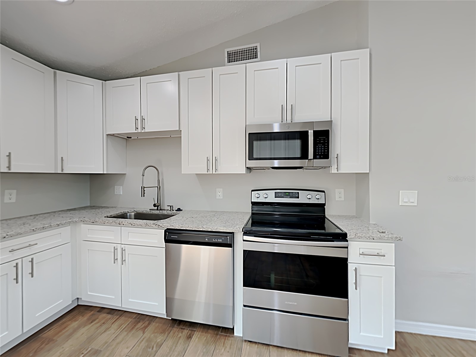 219 Ashbourne Drive Orlando FL 32835 TB8518359 image6
