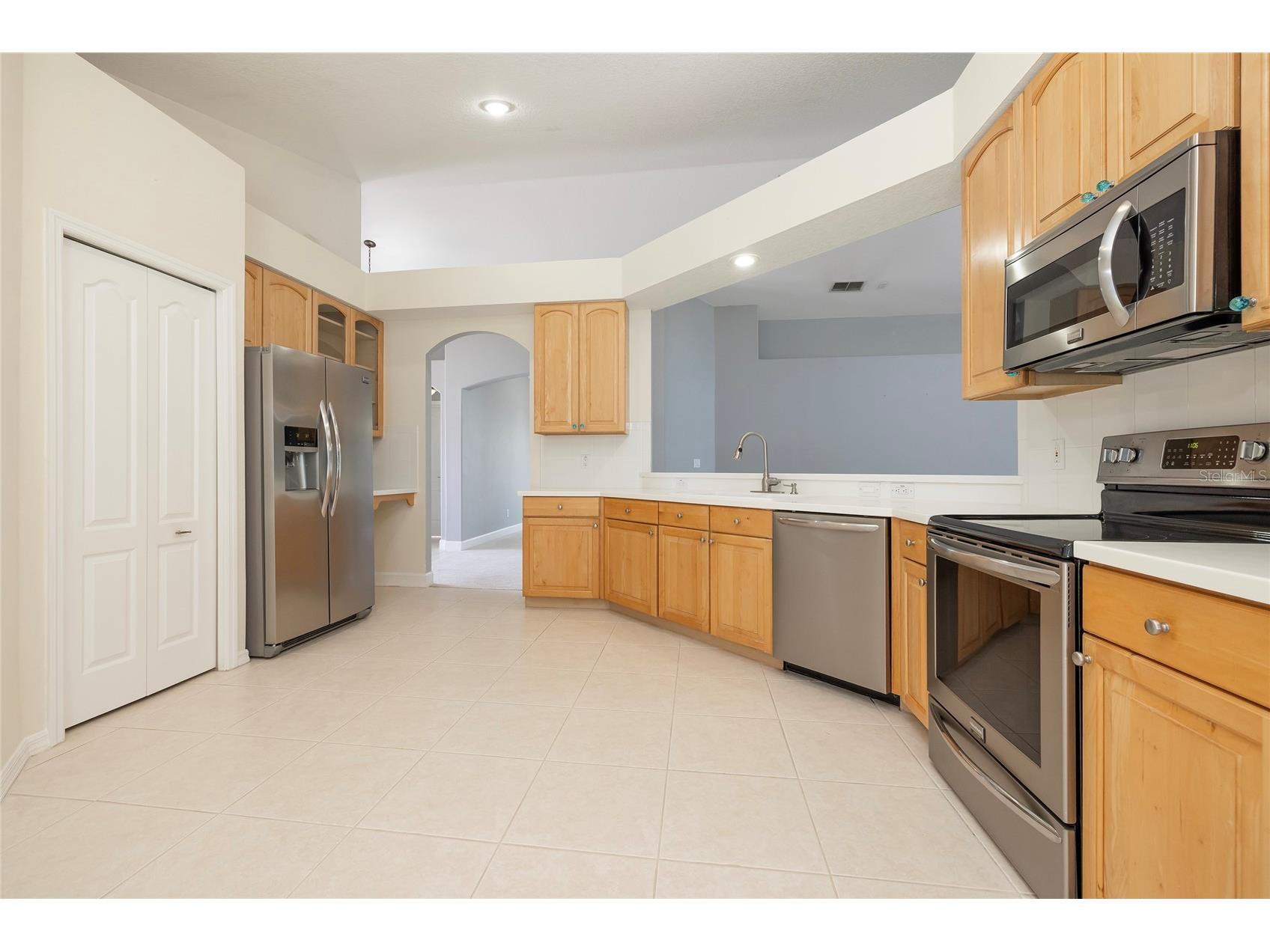 219 Bay Arbor Boulevard Oldsmar FL 34677 TB8498550 image10