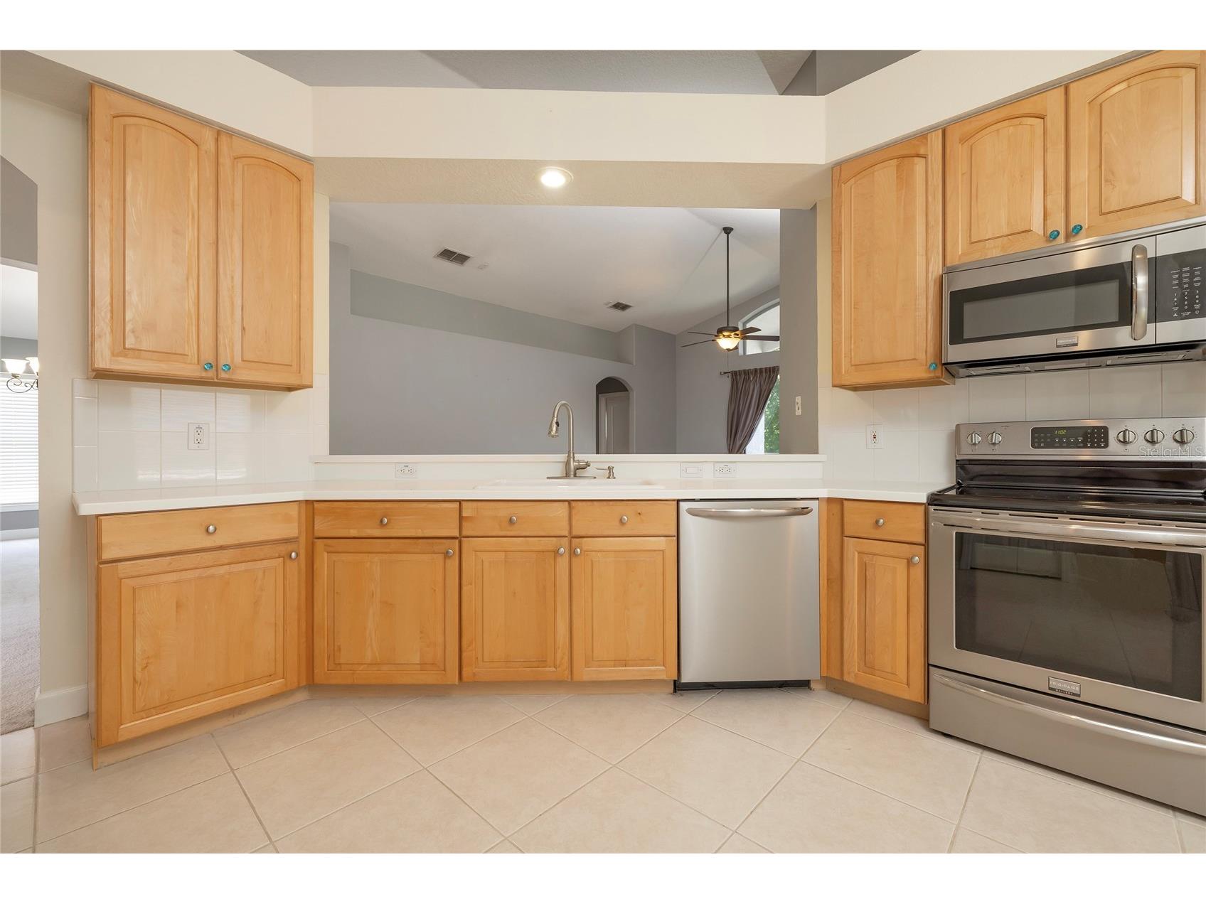 219 Bay Arbor Boulevard Oldsmar FL 34677 TB8498550 image8