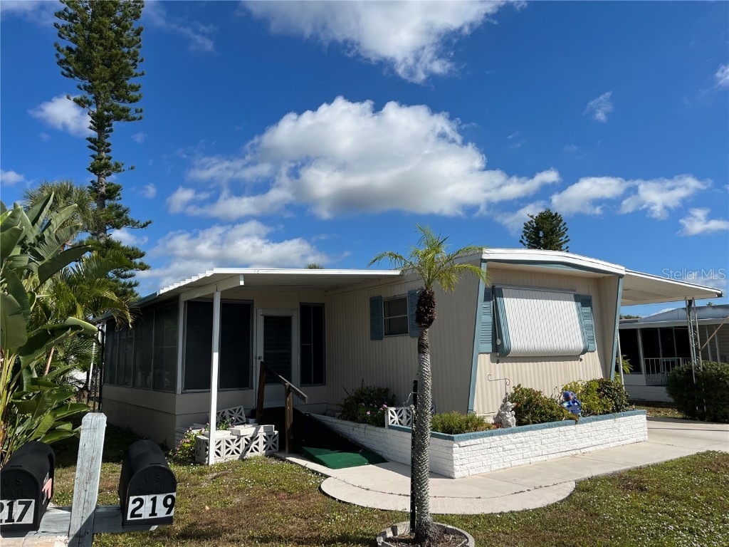 219 Como Drive Venice FL 34285 N6141172 image2