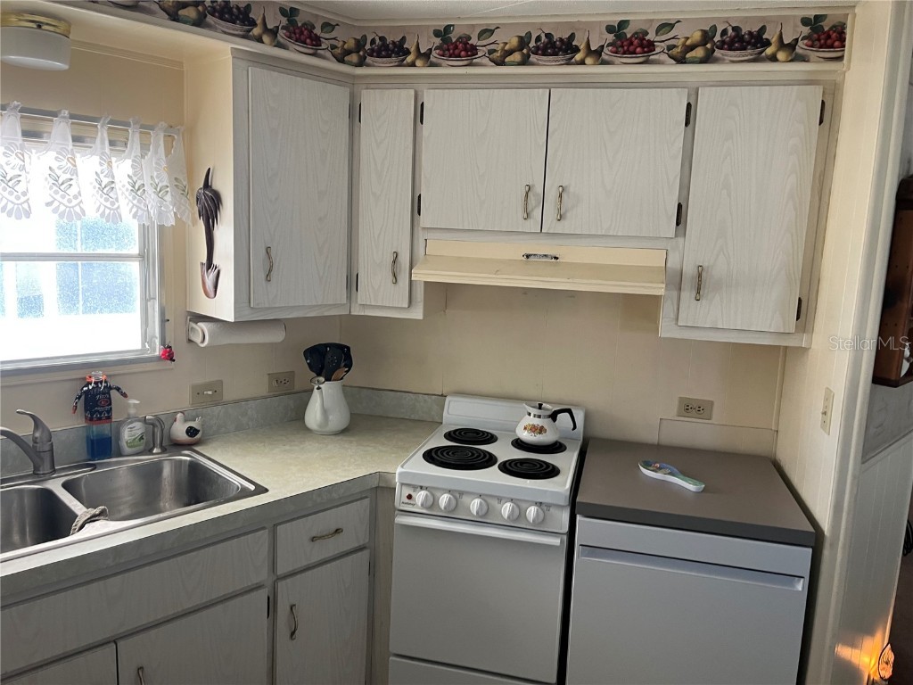 219 Como Drive Venice FL 34285 N6141172 image9