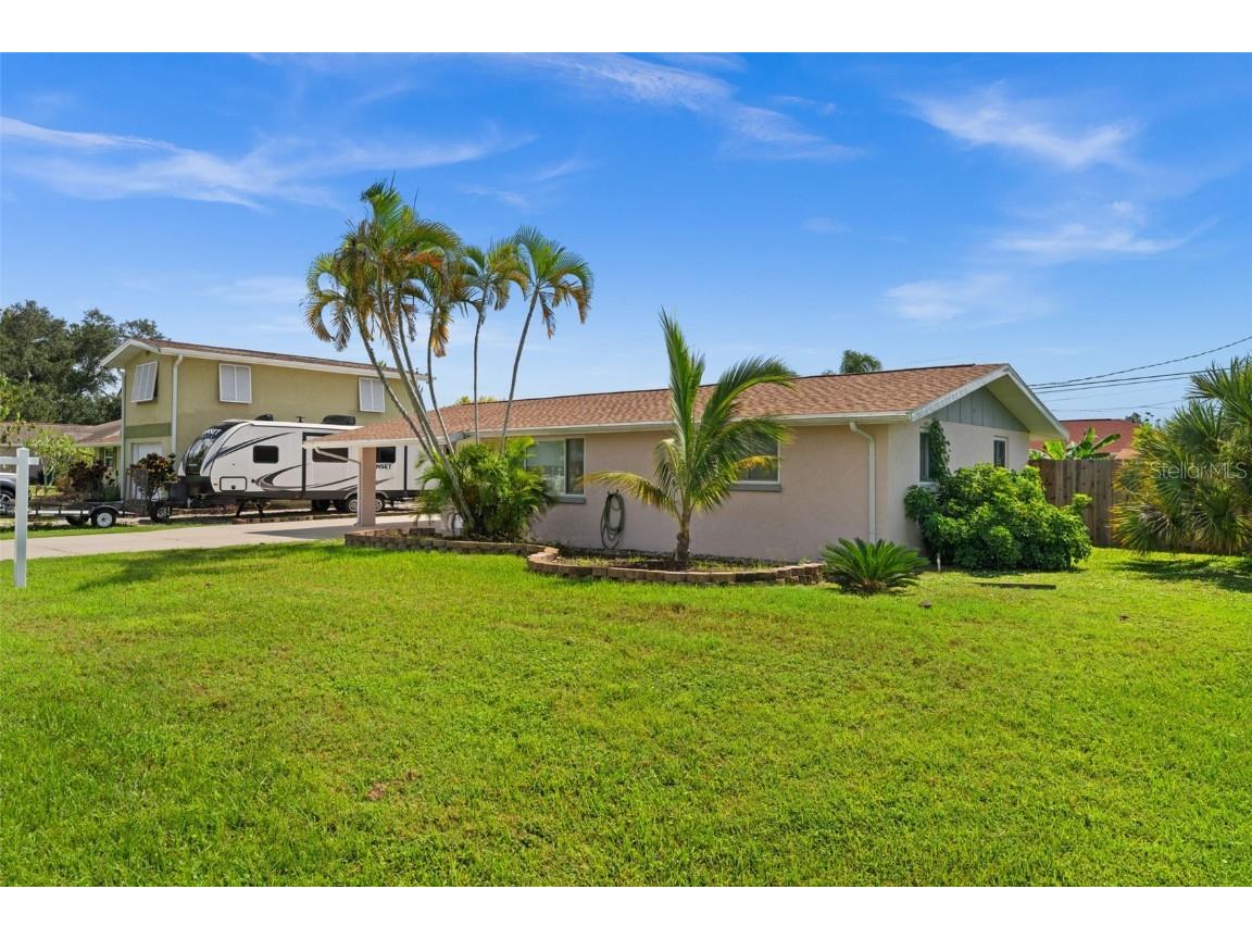 219 Coral Road Venice FL 34293 - GULF & BAY A4668201 image1