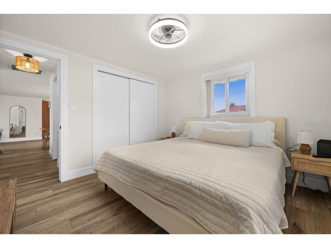 219 Coral Road Venice FL 34293 - GULF & BAY A4668201 image15