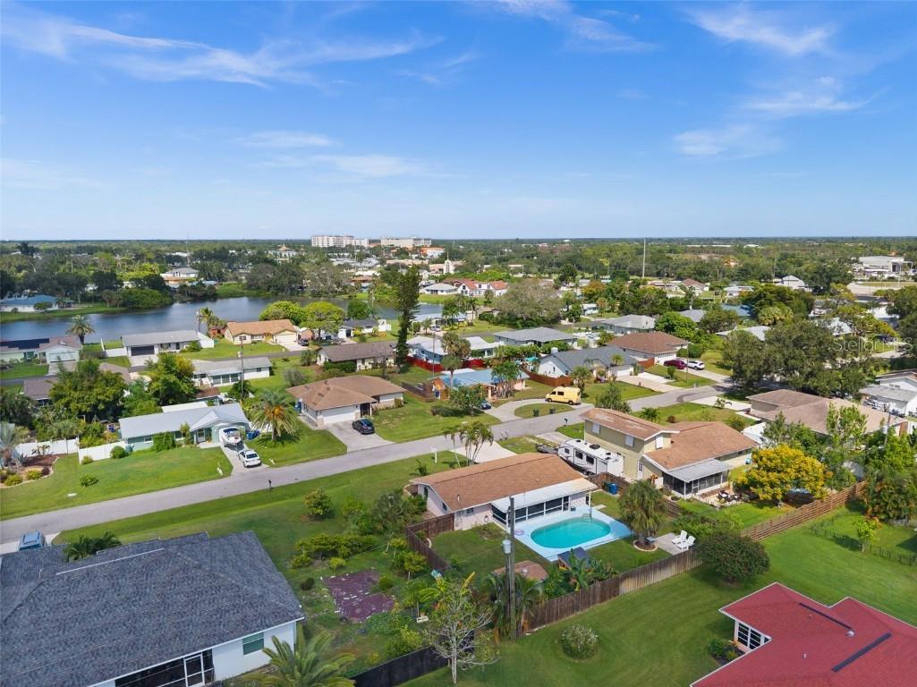 219 Coral Road Venice FL 34293 - GULF & BAY A4668201 image24