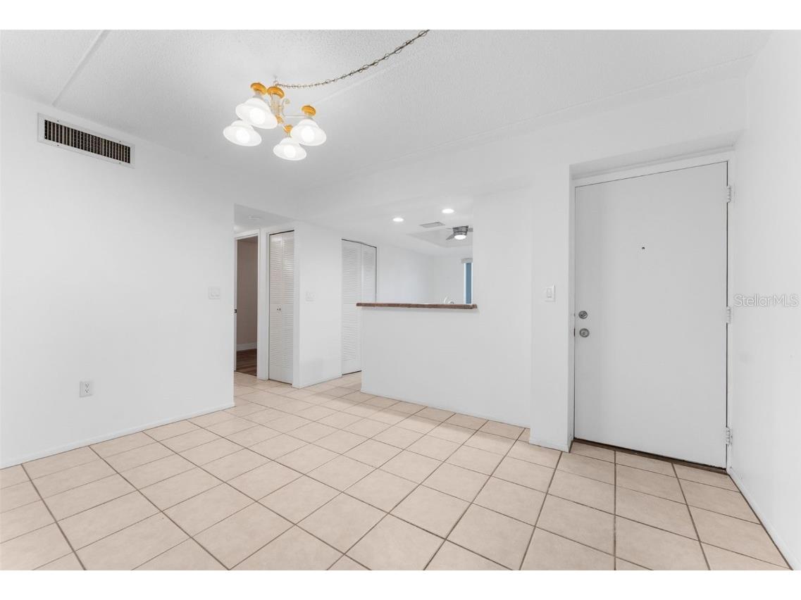 219 Cypress Court #219 Oldsmar FL 34677 TB8448871 image12