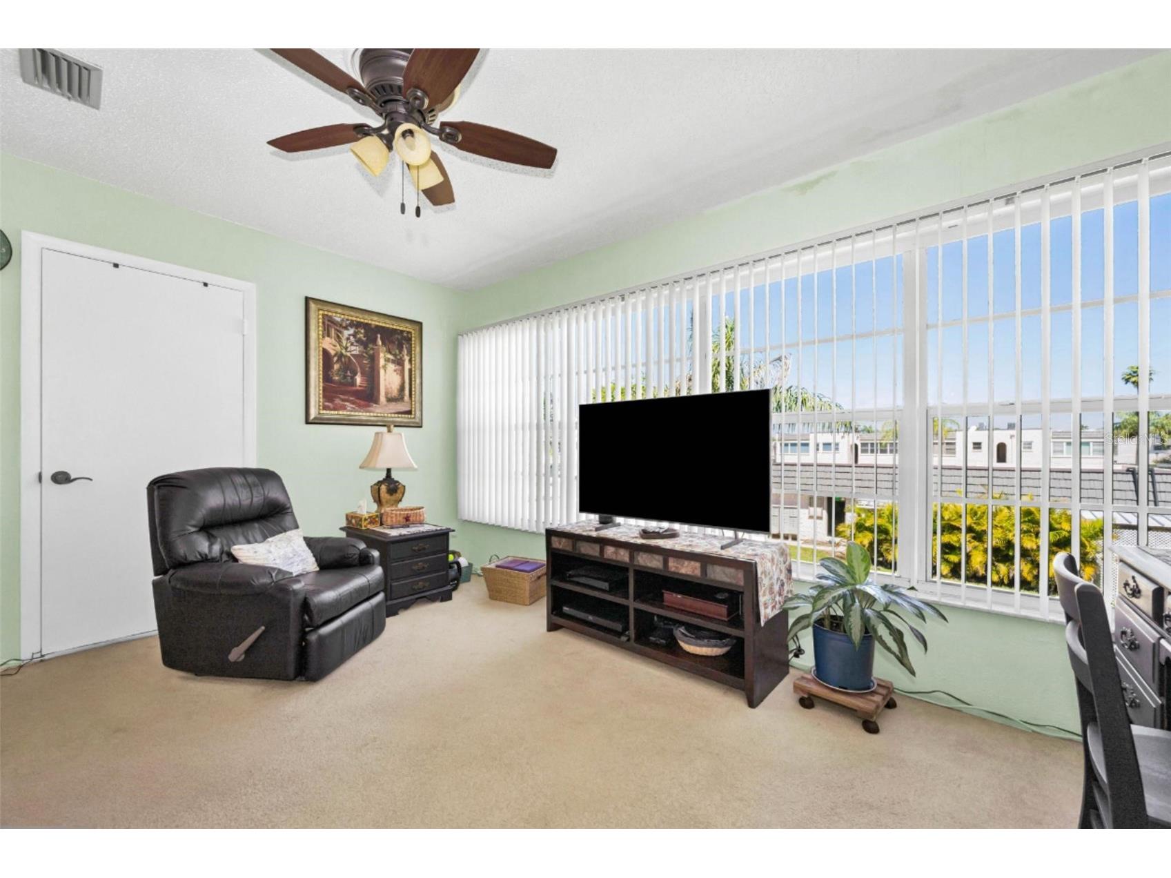 219 Elmwood Circle #219 Seminole FL 33777 TB8489082 image25