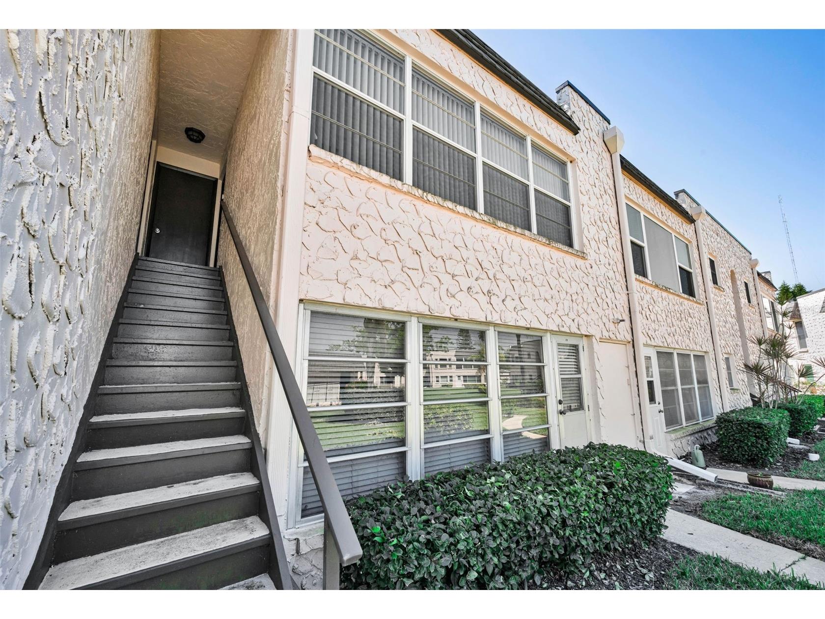 219 Elmwood Circle #219 Seminole FL 33777 TB8489082 image28